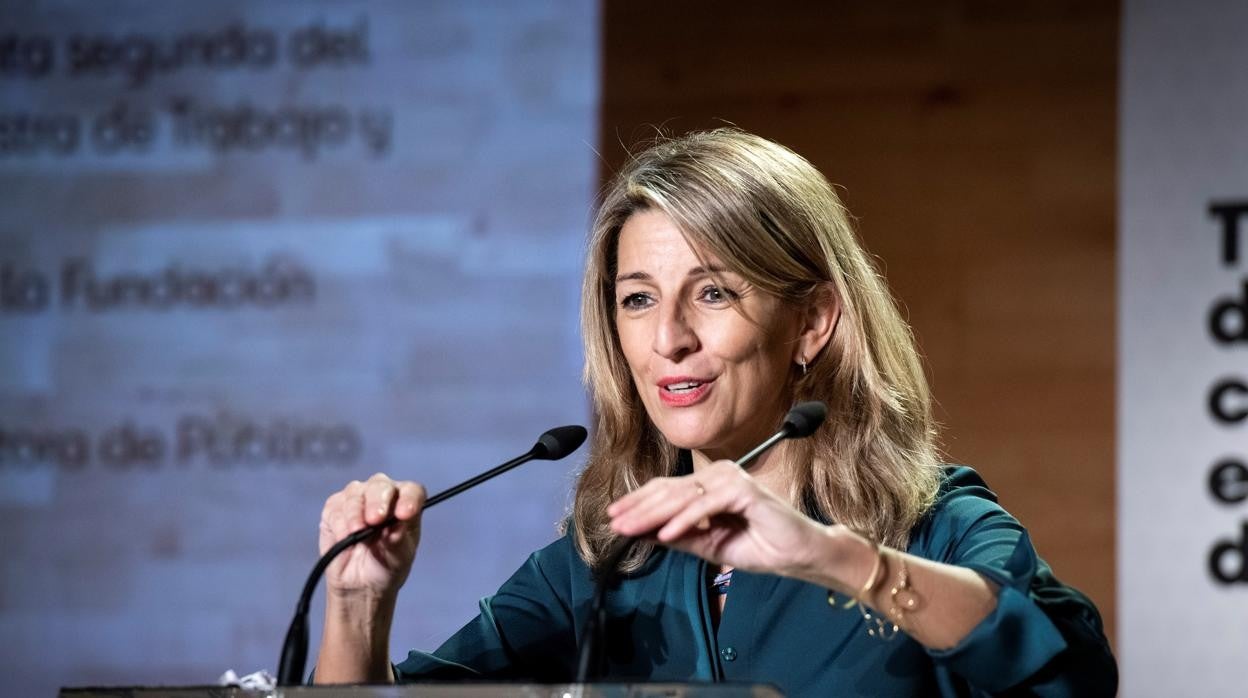 El Gobierno logra un pacto laboral que mantiene la esencia de la reforma de 2012