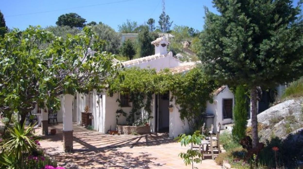 Precioso cortijo en Canillas de Albaida (Málaga)