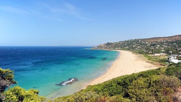 El ranking de las playas más caras de Cádiz por metro cuadrado