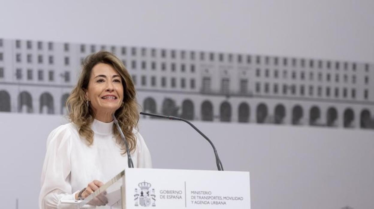 La ministra de Transportes, Raquel Sánchez,