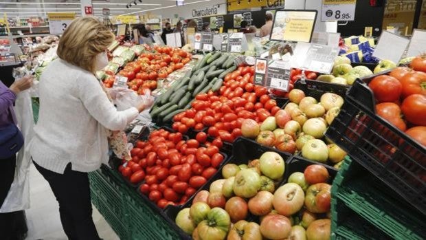 Así afecta la subida de los precios más alta desde 1992: sueldos, ahorro, alquileres, energía y alimentos frescos