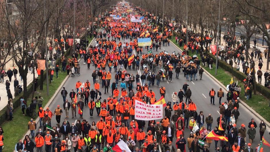 Más 200.000 personas llegan de toda España a Madrid a manifestarse bajo el lema 'Juntos por el campo'