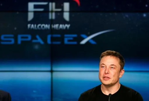 Elon Musk en una rueda de prensa de Space X