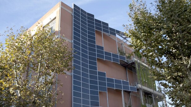 Agotados los 97,2 millones de euros de ayudas para autoconsumo energético en Andalucía