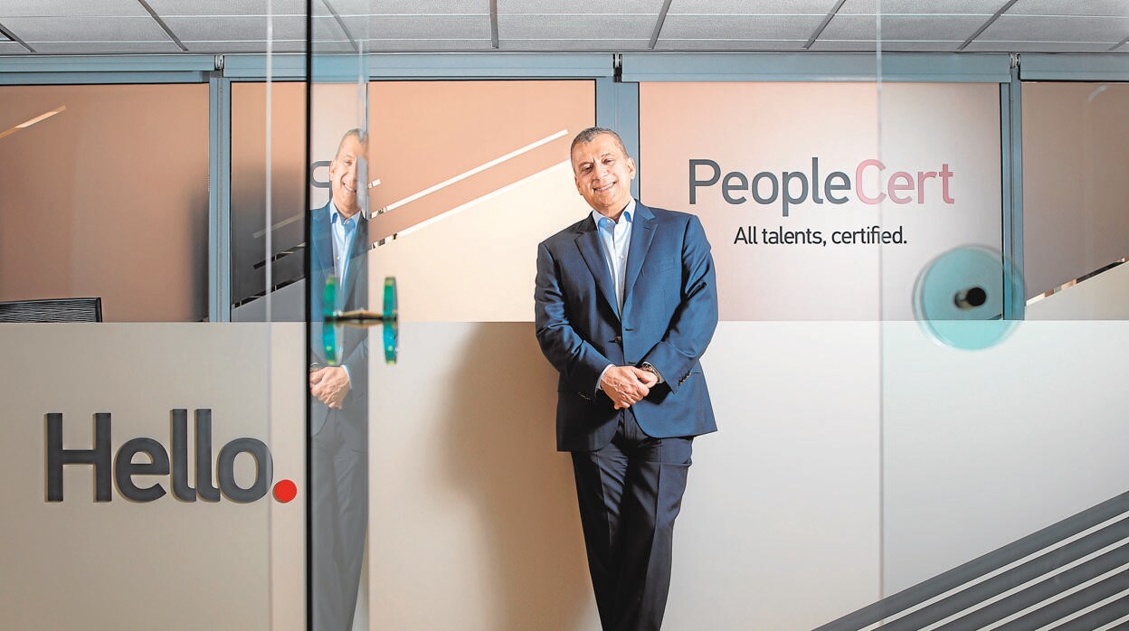 Byron Nicolaides, CEO y fundador de PeopleCert, una firma que revoluciona el sector de las certificaciones con su tecnología