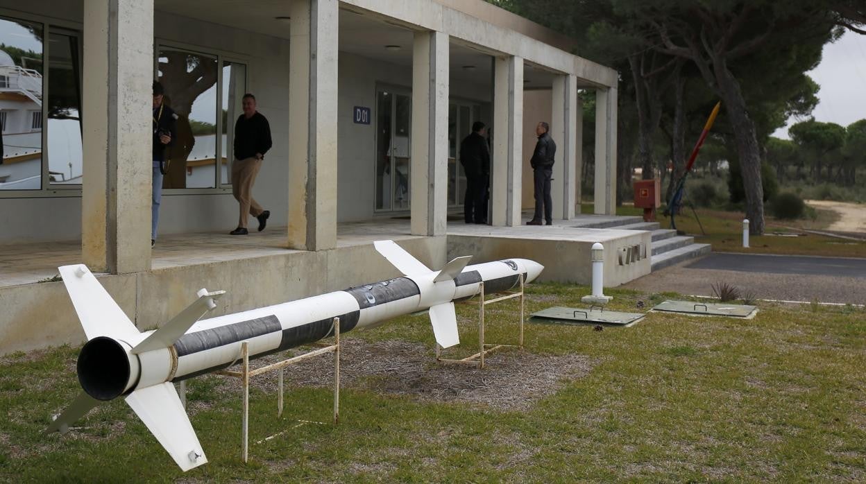 Un dron en las instalaciones del INTA en Huelva