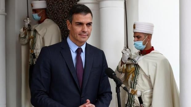 Del azulejo a la fruta: los sectores que se tambalean por el cerrojazo argelino