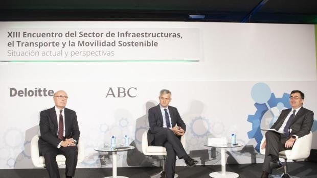 Aena adjudicará tras el verano el primer contrato del plan inmobiliario de Barajas