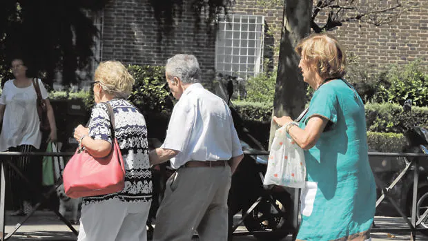 El aviso de Caixabank sobre la fecha de ingreso de la paga extra de verano a los pensionistas