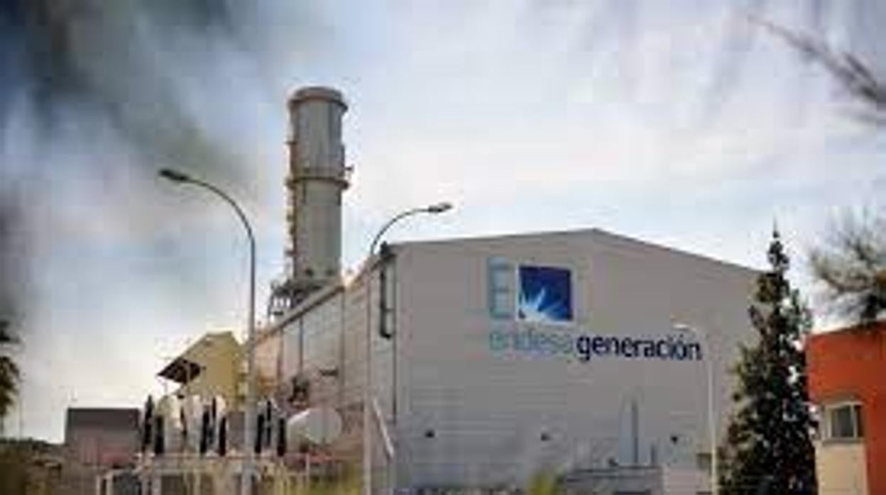 Central de ciclo combinado de gas de San Roque (Cádiz), una de las primeras que funcionó en España