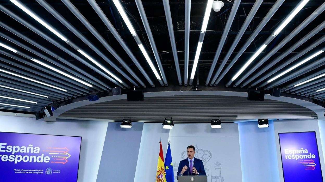 El presidente del Gobierno, Pedro Sánchez, durante la rueda de prensa posterior al Consejo de Ministros