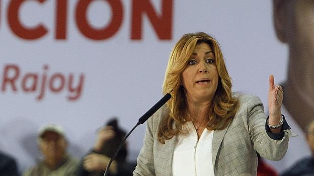 La presidenta de Andalucía, Susana Díaz, participa en el acto de campaña en Cornellá del Llobregat