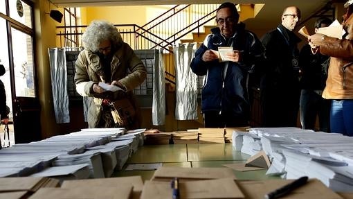 Villarroya ha sido el primer pueblo en votar