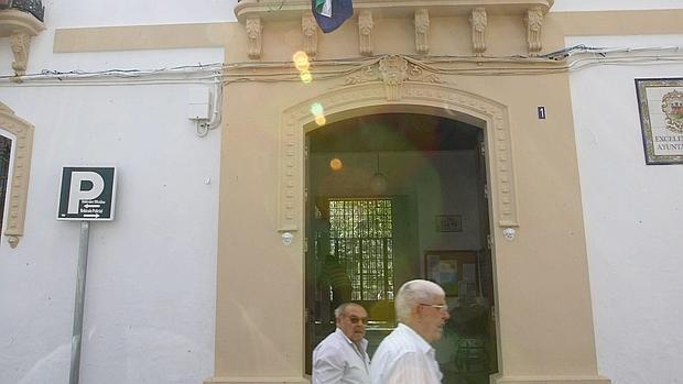 El Ayuntamiento de El Coronil