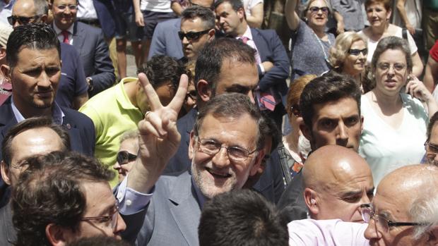 Rajoy, durante un paseo por Salamanca