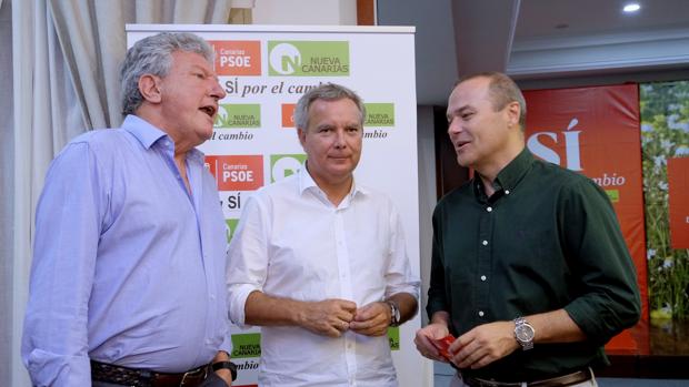 Nueva Canarias: «Ni por activa ni por pasiva haremos presidente a Rajoy»