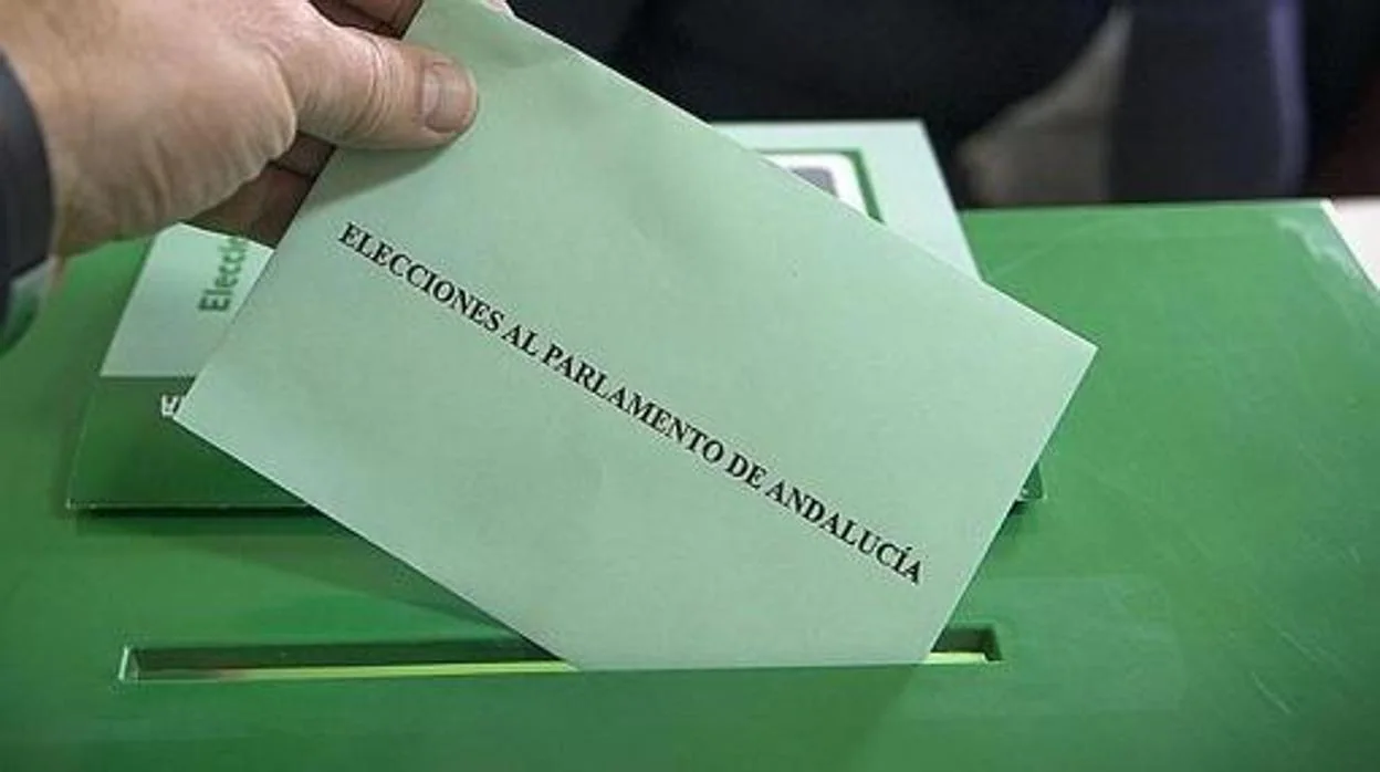 Las mesas electorales estarán abiertas este domngo en Andalucía entre las 9 y las 20 horas