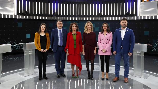 La imposición de Sánchez de un solo debate complica el acuerdo