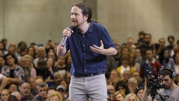 Pablo Iglesias se diferenciará de Pedro Sánchez en el debate para revertir la fuga de votos al PSOE