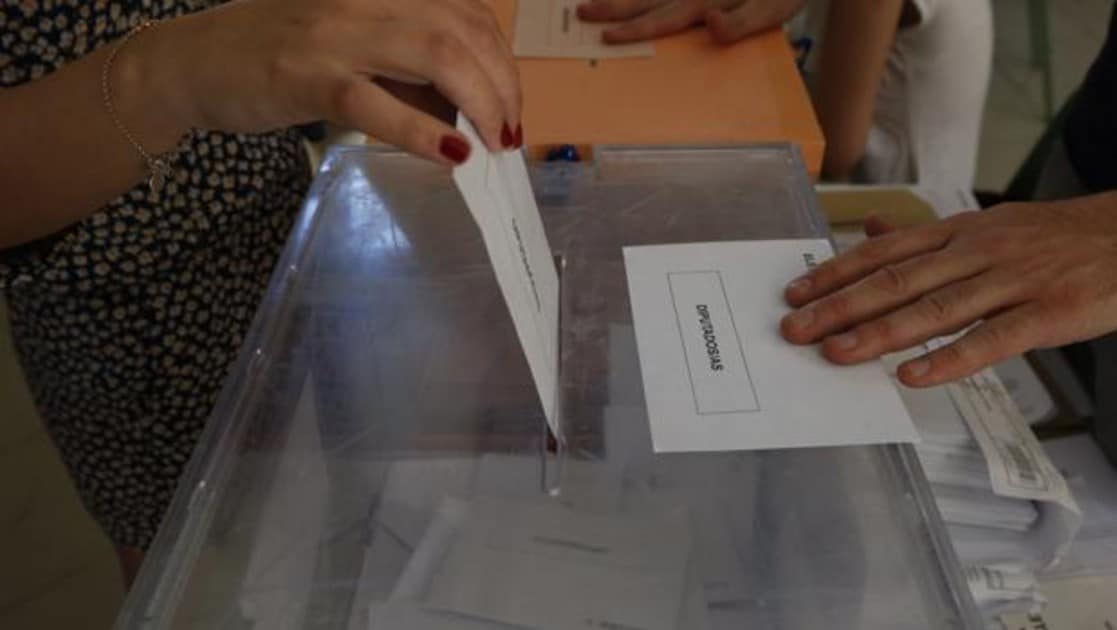 En estas elecciones generales, Canarias vuelve a repartir 15 asientos