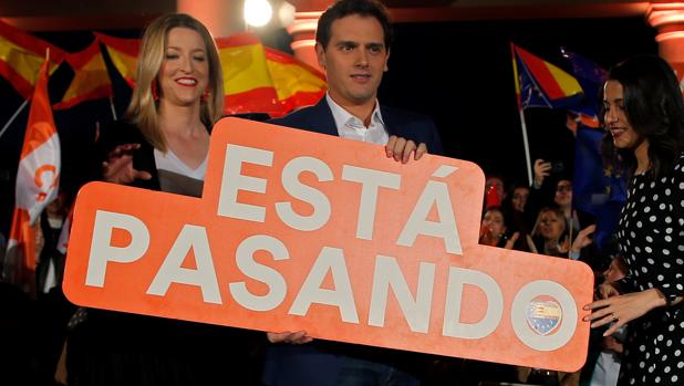 Albert Rivera promete que el 28-A harán historia: «Nacimos para echar a personajes como Sánchez»