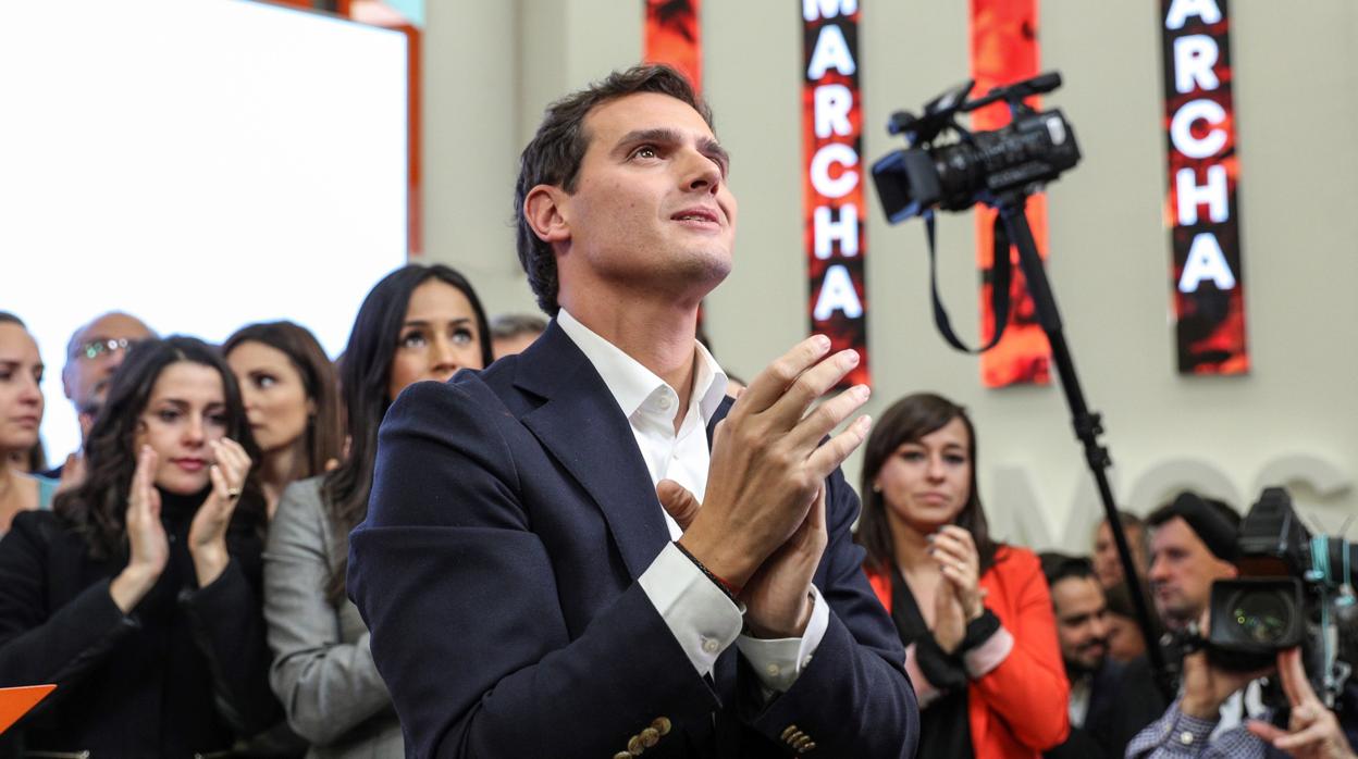 Albert Rivera, ayer, tras anunciar su dimisión como presidente de Ciudadanos