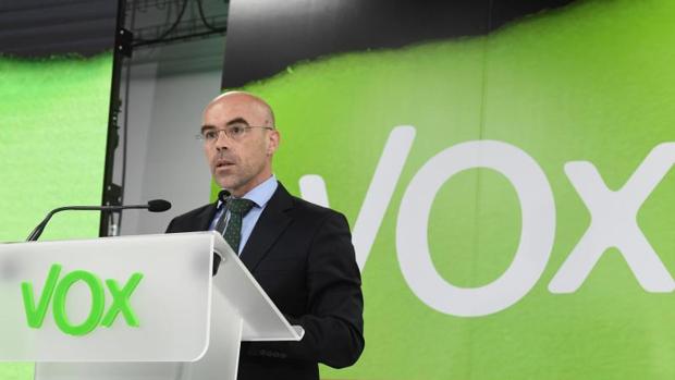 Vox no consigue que su discurso cale en Galicia y apenas logra un 2%