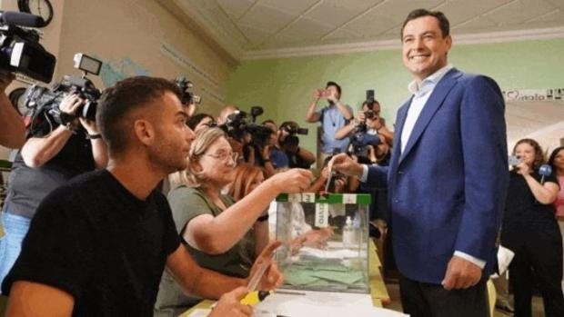 En imágenes, los candidatos ejercen su derecho al voto