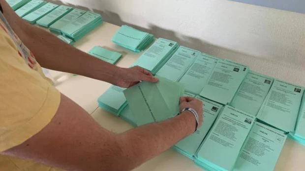 Estos son los 22 partidos y cinco coaliciones que se presentan a las elecciones en Andalucía 2022