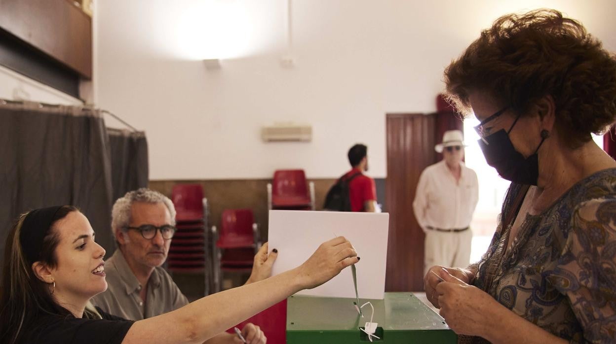 Votaciones en el Colegio San Fernando Marista