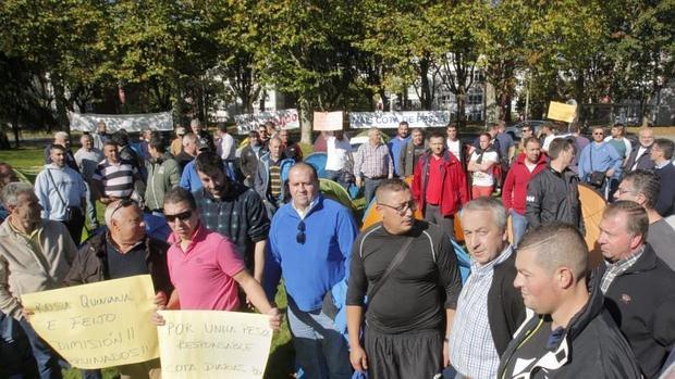 Los armadores, en su protesta ante la Xunta