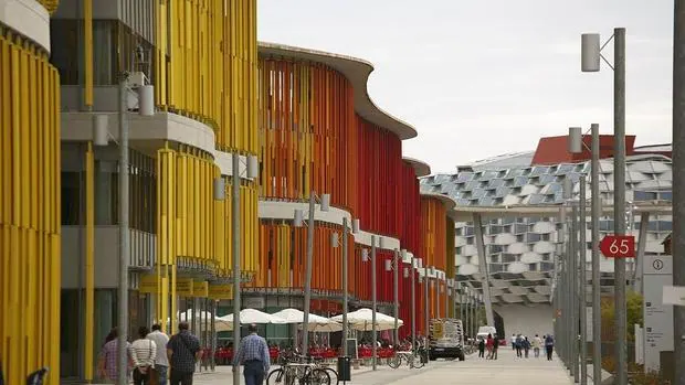 Edificios de la Expo de 2008 reconvertidos en activos de la sociedad pública Expo Zaragoza Empresarial