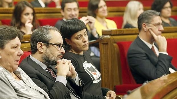 Los diputados de la CUP, ayer durante la constitución del Parlament