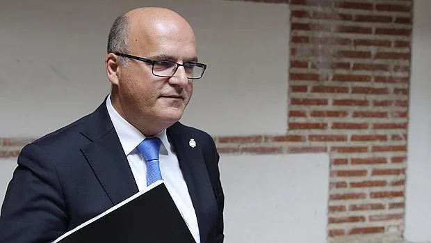 El presidente de la Diputación de Orense, Manuel Baltar