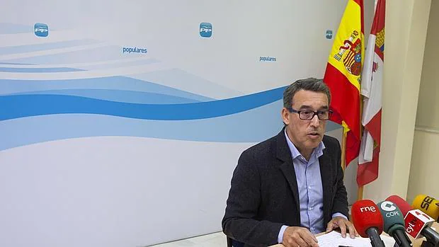 Antolín Sanz, durante la rueda de prensa celebrada en Ávila