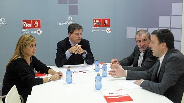 De izquierda a derecha, Carmela Silva, Gómez Besteiro, Darío Campos y Valentín González