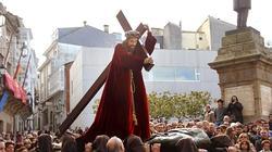 VIVEIRO. El PSOE apoya desde hace décadas sin remilgos esta Semana Santa, de la Mariña que Besteiro elogia en su revista sin los titubeos de Sestayo en Ferrol