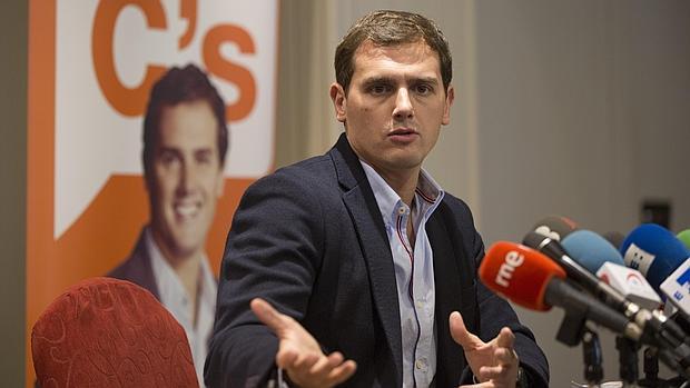 Rivera espera que «cunda el ejemplo» del candidato de Ciudadanos que ha renunciado en León