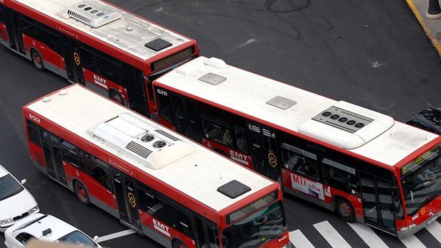 Tres autobuses de la EMT Valencia