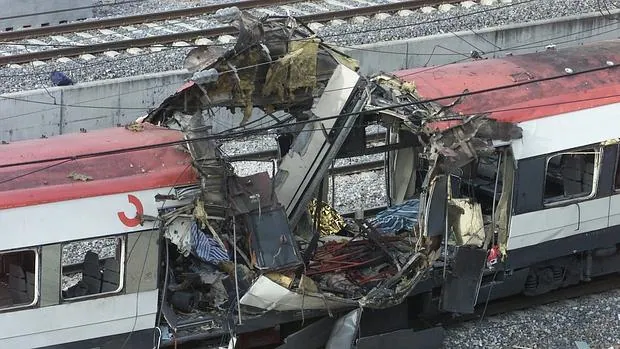Uno de los trenes atacados en Madrid el 11 de marzo de 2004