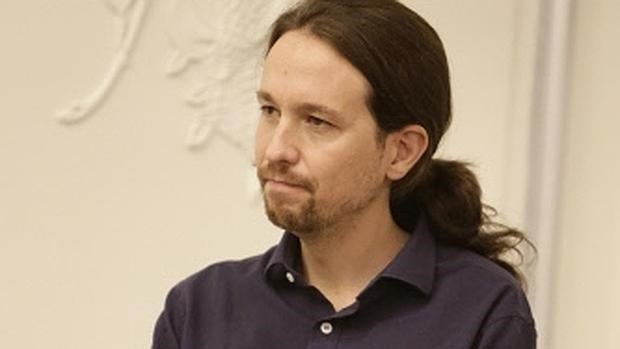 La porra de Iglesias: Podemos, 102 escaños; PP, 91; Ciudadanos, 88 y PSOE, 50