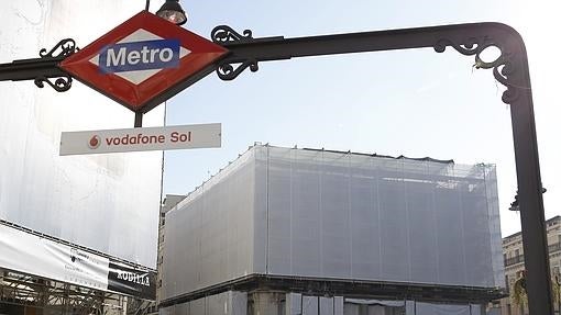 Fantasmas, locos o huesos emparedados: cinco leyendas de terror del Metro de Madrid