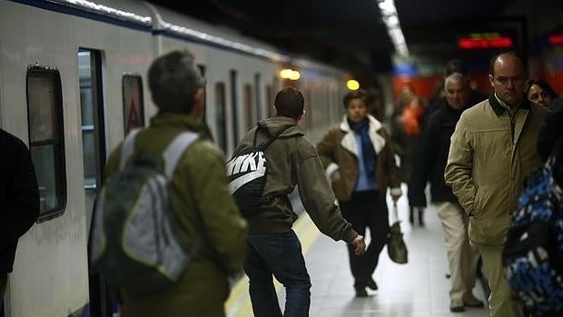 La Comunidad ofertará 67.500 plazas más de Metro si se activa el escenario 3 de contaminación