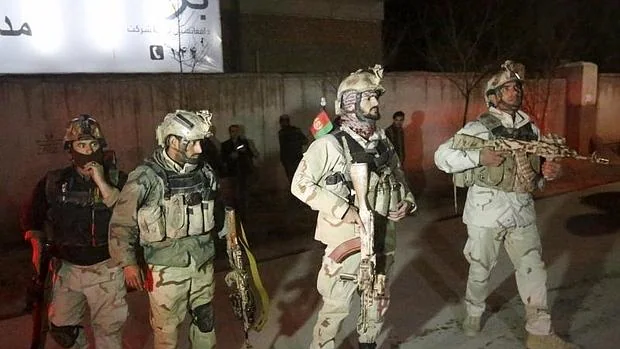 Un grupo de militares desplazado a Kabul, donde ha tenido lugar el ataque terrorista