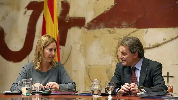 Mas y Munté, en la reunión del ejecutivo catalán