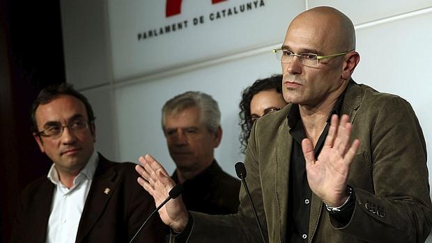 Romeva, de Junts Pel Sí, durante la rueda de prensa de hoy