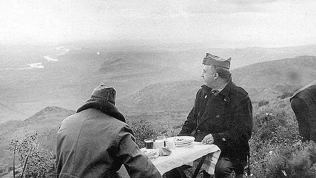 Franco con el general Dávila en el frente de Cataluña en el invierno de 1938