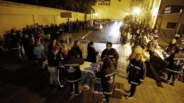 Imagen de un reparto del Banco de Alimentos de Valencia celebrado el pasado martes