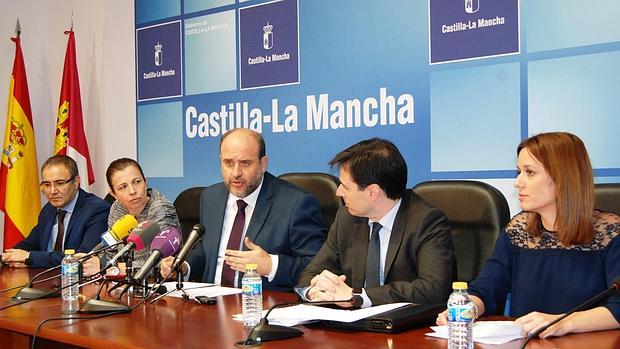 El vicepresidente del Gobierno regional ha presentado en Cuenca la programación del Año Cervantes