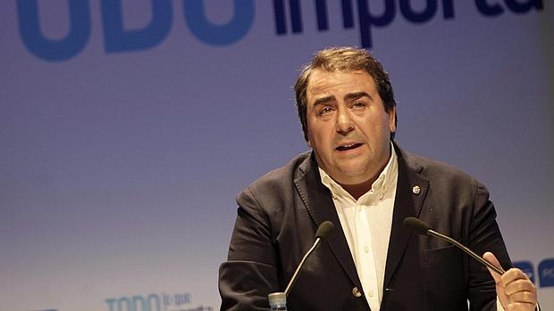 El líder del PP coruñés, Carlos Negreira